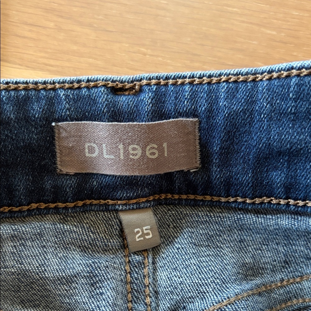DL1961 Classic Indigo skinny Jeans